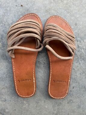 By JAMES olivia Sandals size 7